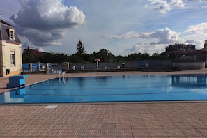 Holiday Home Swimming Pool