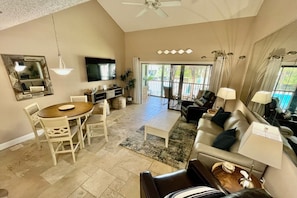 Living / Dining area