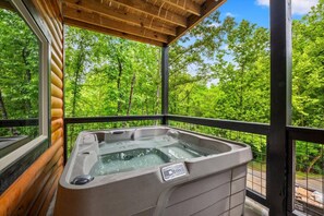Bain à remous extérieur