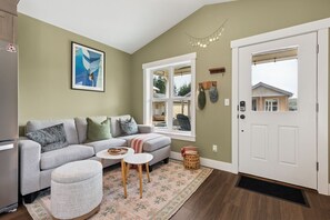 Open concept kitchen, living, and dining rooms