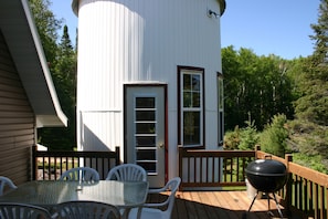 Deck and Hot Tub Inside the Silo - Deck and Hot Tub Inside the Silo