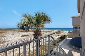 Steps to the beach