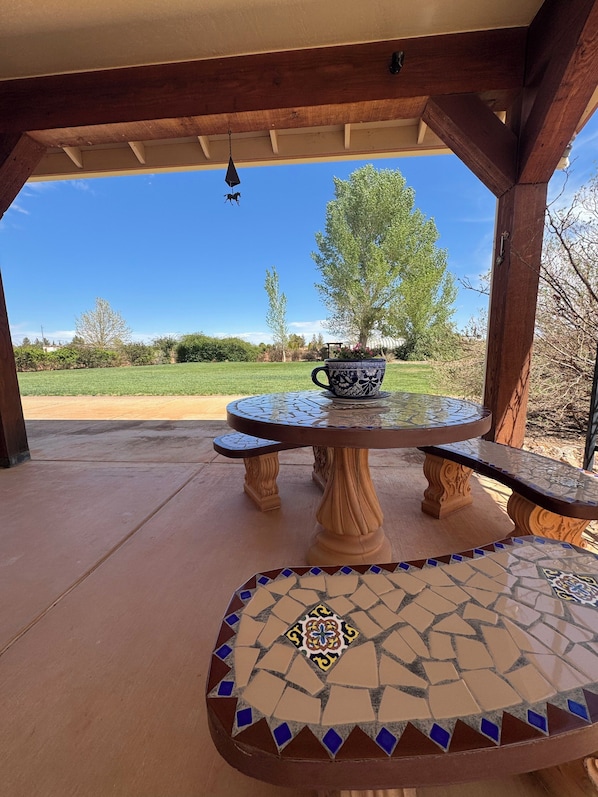 Outdoor dining