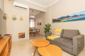 Living Room,Dining area
