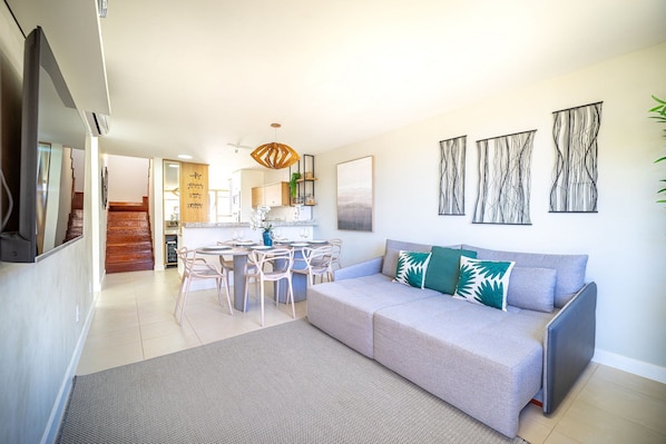 Living Room,Dining area