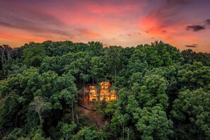 Nestled in the mountains for complete privacy