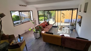 Salon de la villa