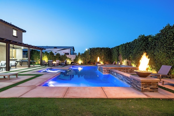 The pool fire features are perfect for setting the luxury relaxation vibe