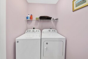 Lakeside Dream | Side By Side Washer & Dryer