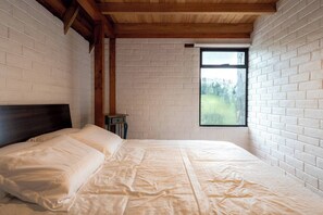 Bedroom (2)