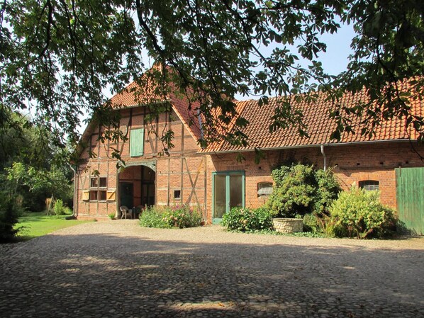 Holiday Home Exterior [summer]