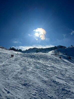 Snow and ski sports