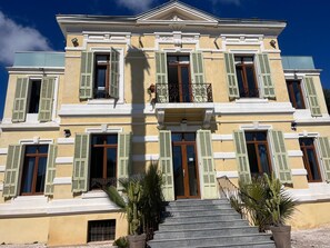 Extérieur
