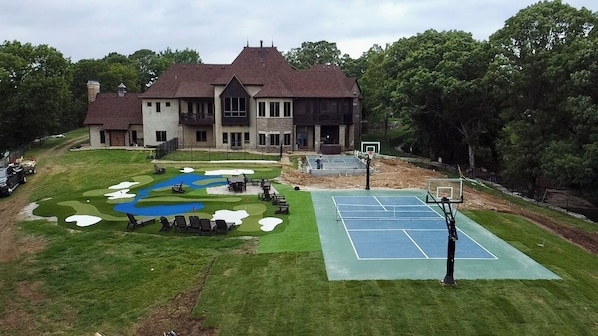 Pickleball/Basketball court and mini golf are ready to be played!