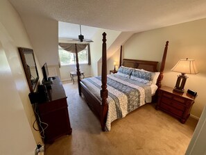 King in Main Bedroom