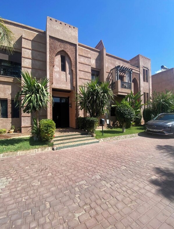 Villa Entrance