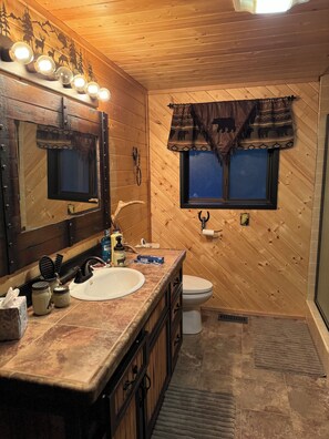 Guest House primary bathroom