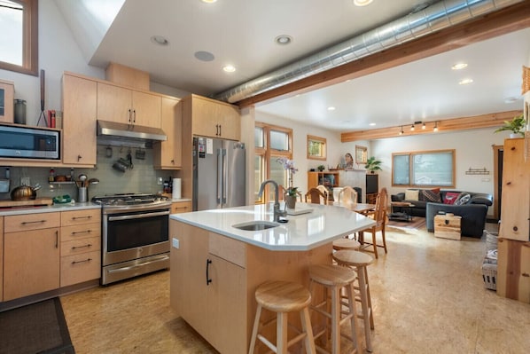 Private kitchen