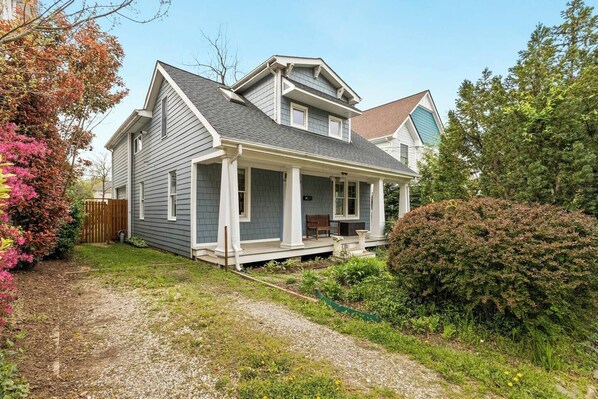 Step into this restored 1920s bungalow—where vintage character meets modern comfort, just a mile from Downtown Annapolis.