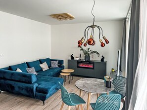 Appartement, Balcon, Lumber, Hôtel, Porche, Cabane En Rondins