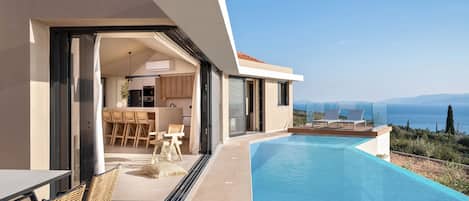 Private pool