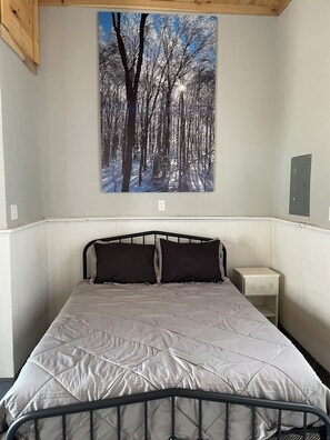 Queen bed