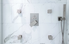 Hand-held showerhead
