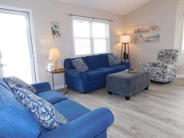 Family Room, new storm door great lighting
