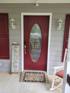 No check in needed, simply let yourself in with your unique door code