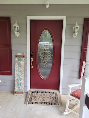 No check in needed, simply let yourself in with your unique door code