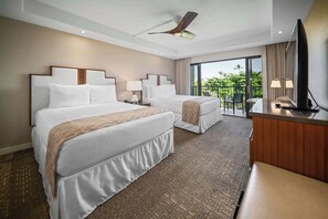 Bedroom. Exact unit will be assigned upon arrival. Views, colors and decor may vary.