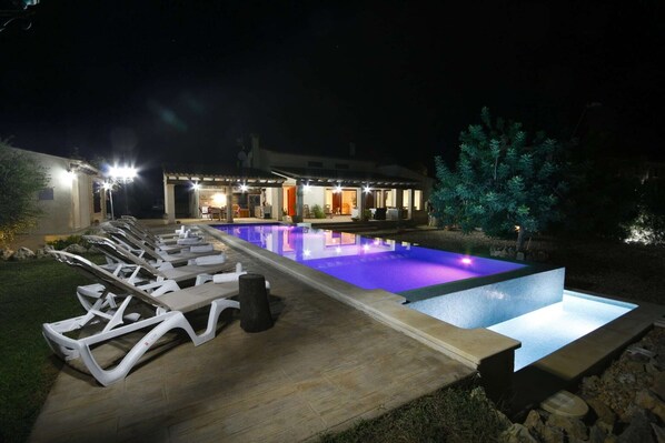 Piscine maison de vacances