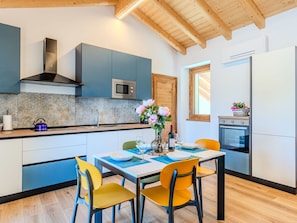 Design Intérieur, Meubles, Bois, Cuisine, Domicile, Comptoir, Plafond, Sol, PiÚce, Appartement