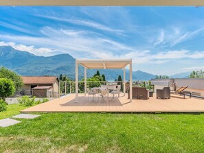Schatten, Gebirge, Outdoor Struktur, Eco Hotel, Deck, Gartenmöbel, Garten, Stuhl, Landscaping, Hartholz
