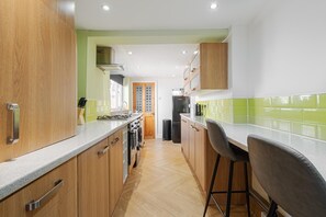 Fully Fitted Kitchen with everything you need to enjoy a lovely stay.
