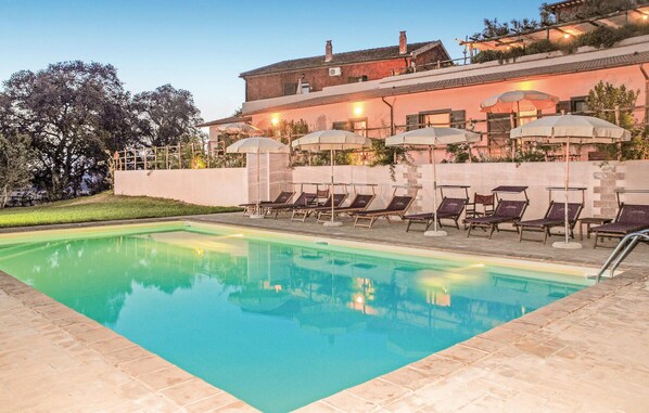 pool