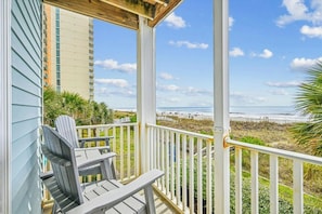 Have your morning coffee while enjoying the ocean view.