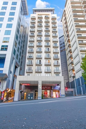 View of the apartment building.