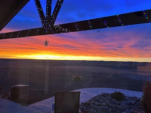 Black Hills Sunrise Oasis