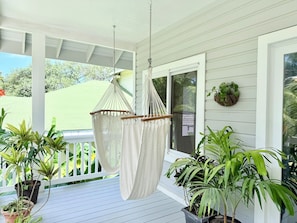 Principal Porch (1)