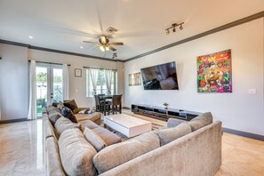 Living Room | 1st Floor | King Sleeper Sofa | Central A/C & Heating