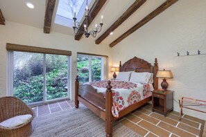 Sunny Space overlooking gardens
