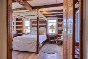 Canopy Room
