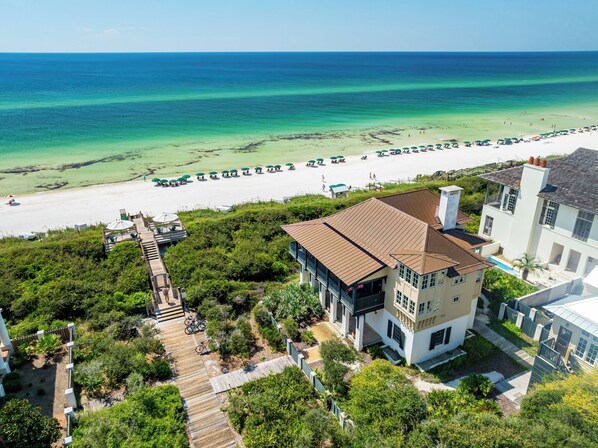 Strand