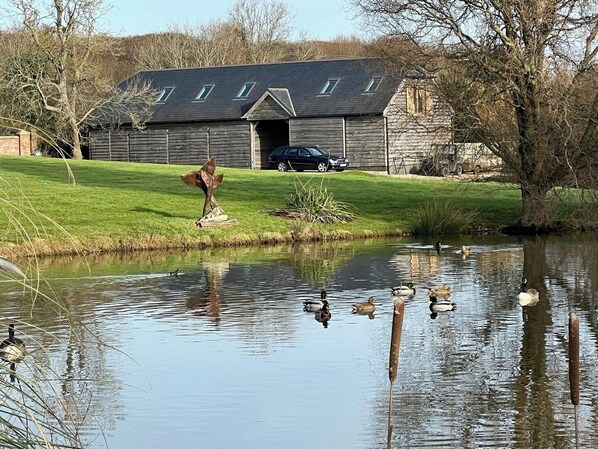 Meadow View Barn 