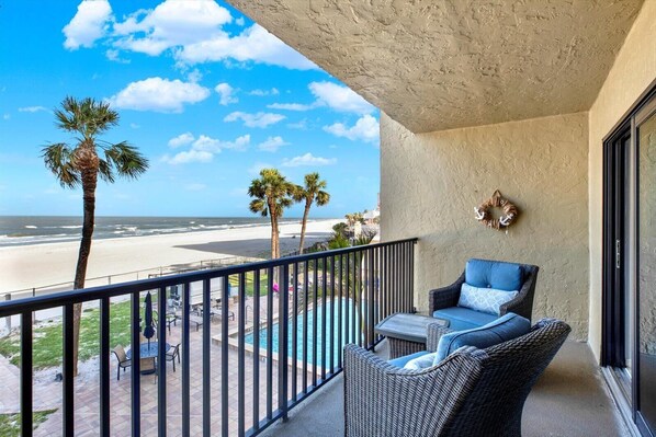 Large balcony Gulf View