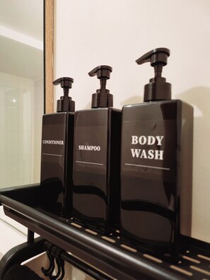 Bathroom amenities