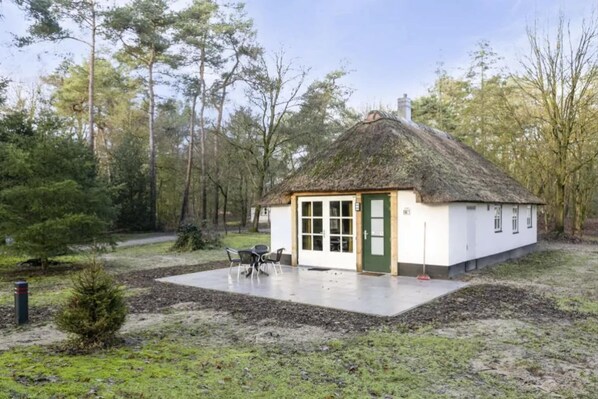 Holiday Home Exterior [summer]