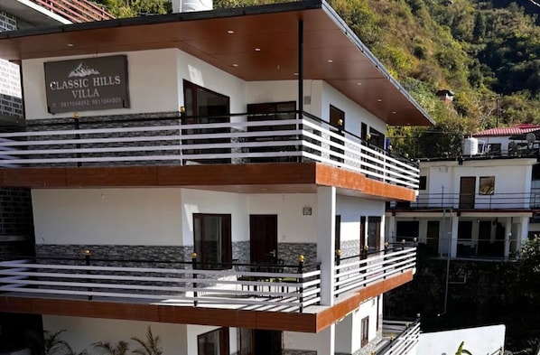 Exterior