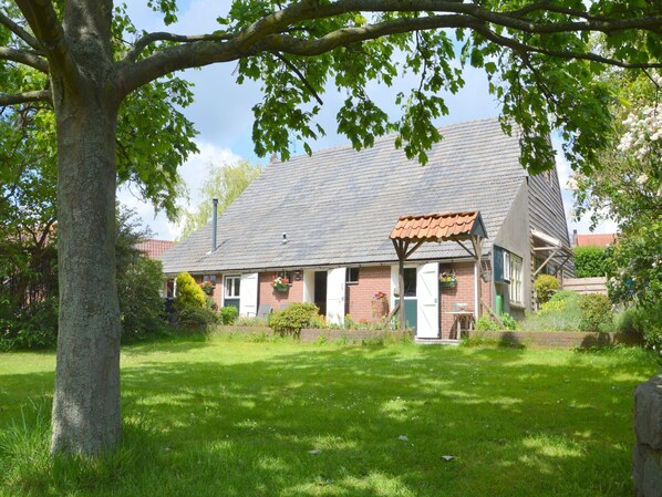 Holiday Home Exterior [summer]